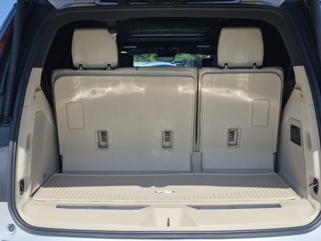 Used 2021 Cadillac Escalade Premium Luxury w/ Performance Package RWD image 9