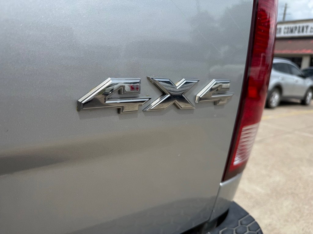 Used 2018 RAM 2500 Tradesman w/ Chrome Appearance Group image 14