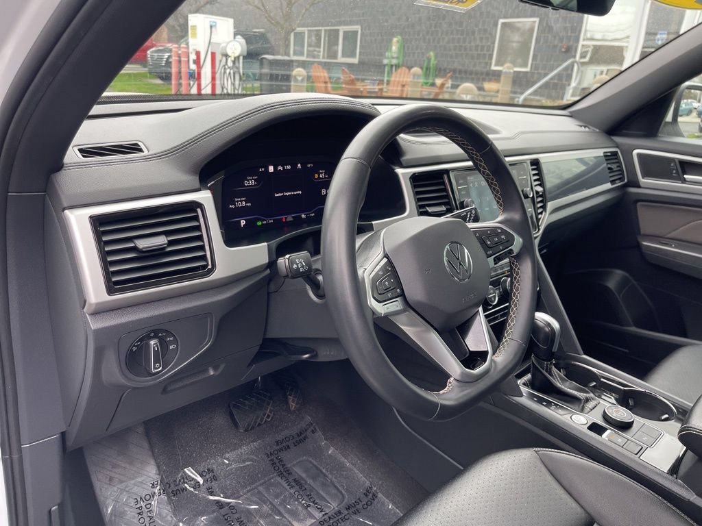 Used 2023 Volkswagen Atlas Cross Sport SEL AWD/4WD image 10