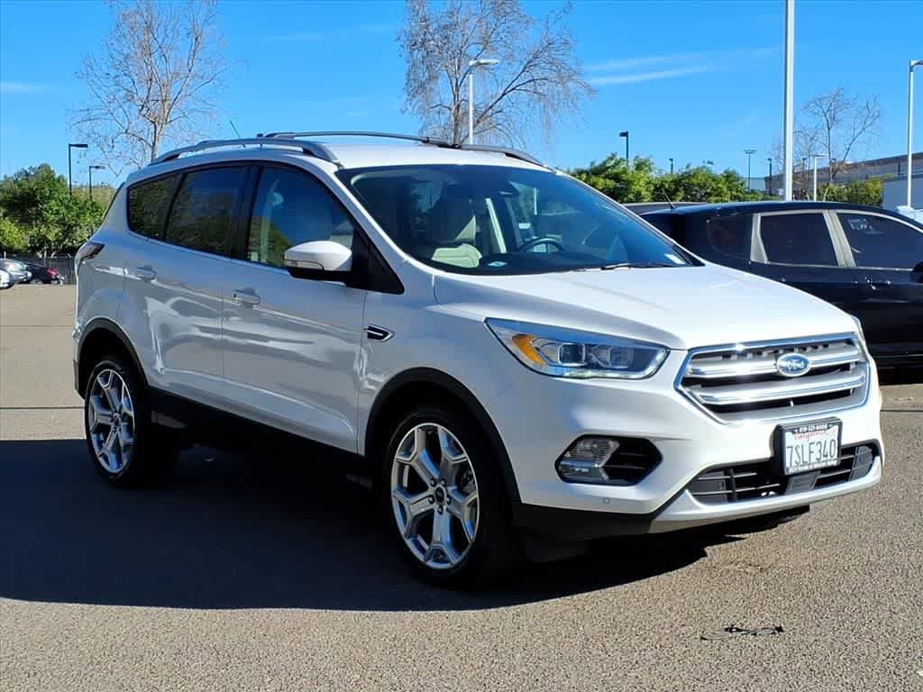 Used 2017 Ford Escape Titanium w/ Equipment Group 301A video 3