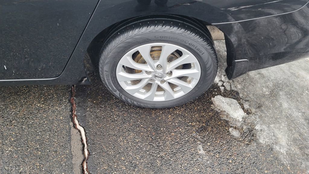 Used 2019 Nissan Sentra SV image 8