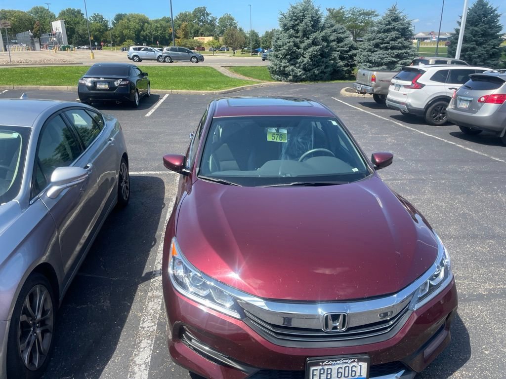 Used 2016 Honda Accord Sport image 4