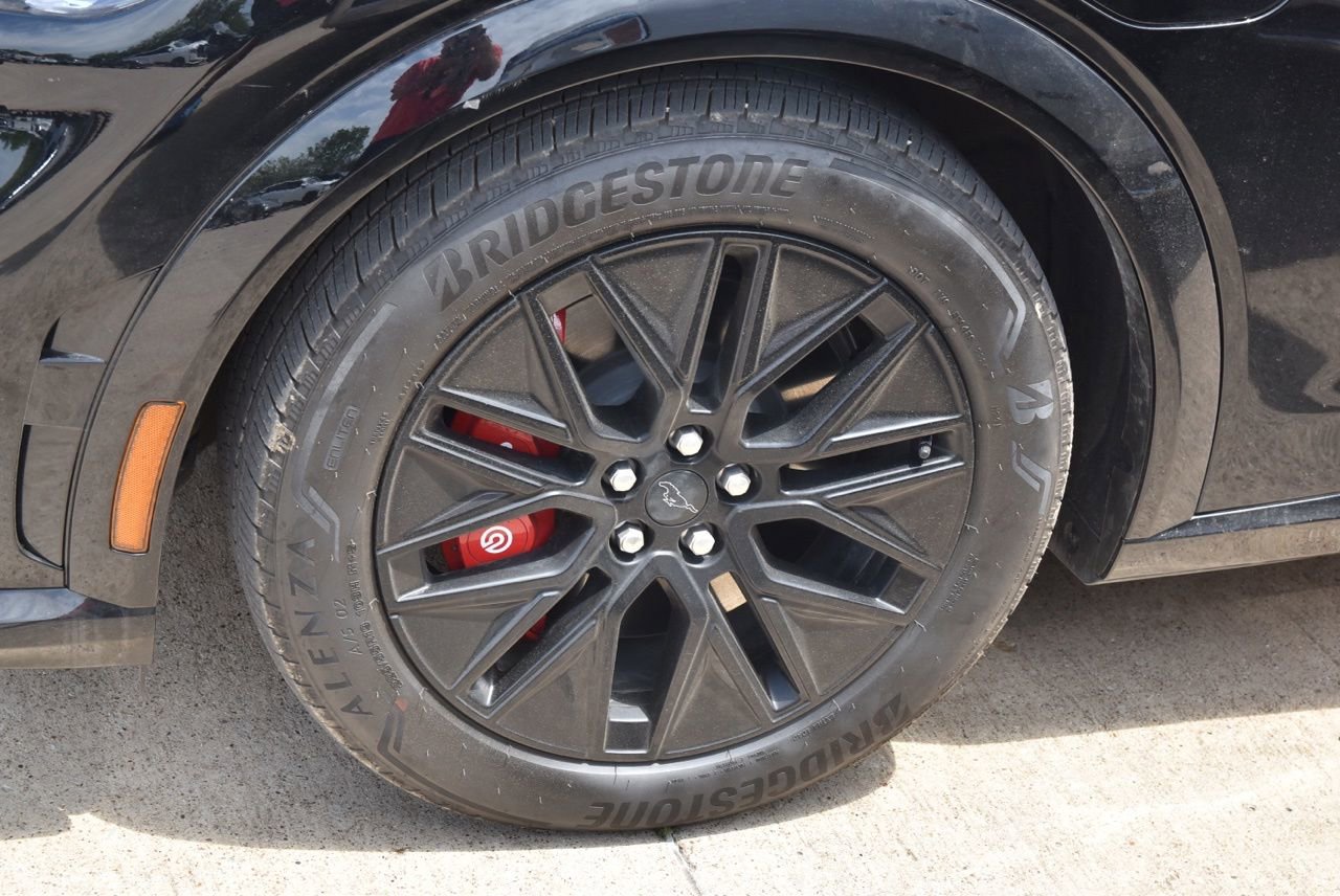 Used 2025 Ford Mustang Mach-E Premium w/ Sport Appearance Package AWD/4WD image 11