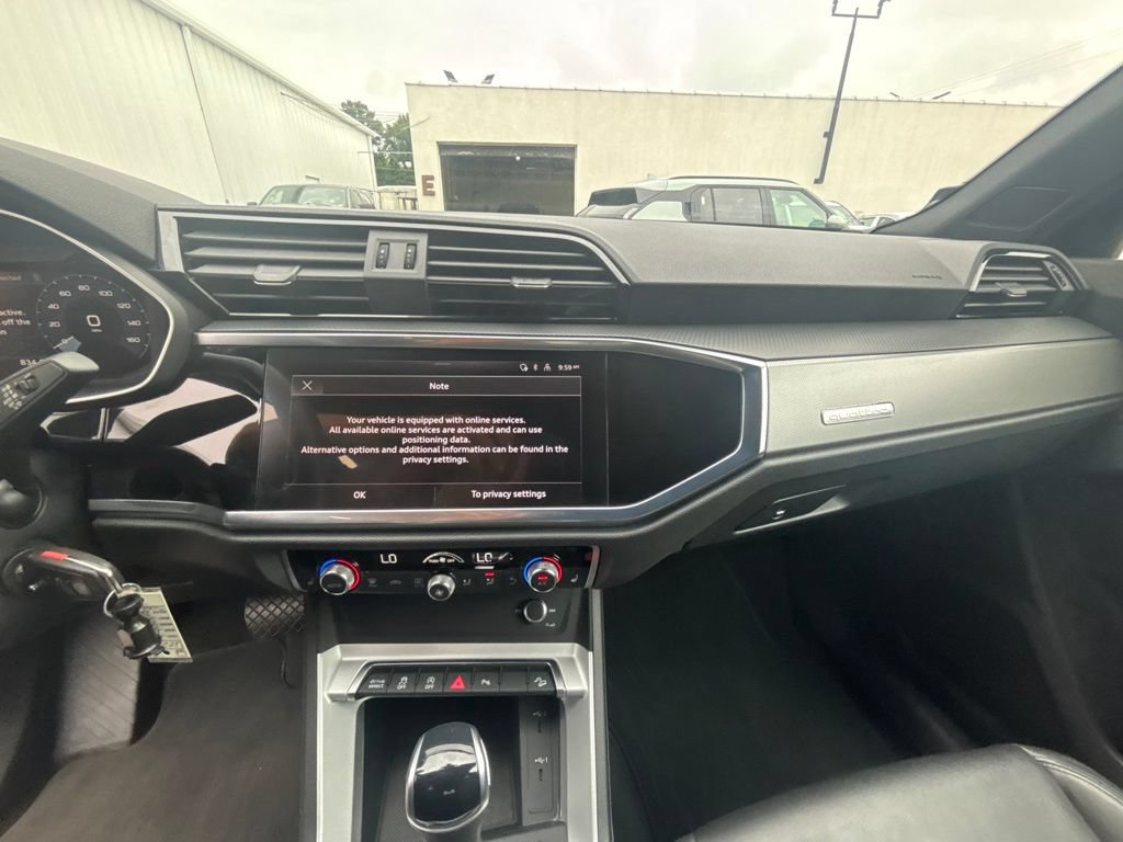 Used 2025 Audi Q3 2.0T Premium AWD/4WD image 13
