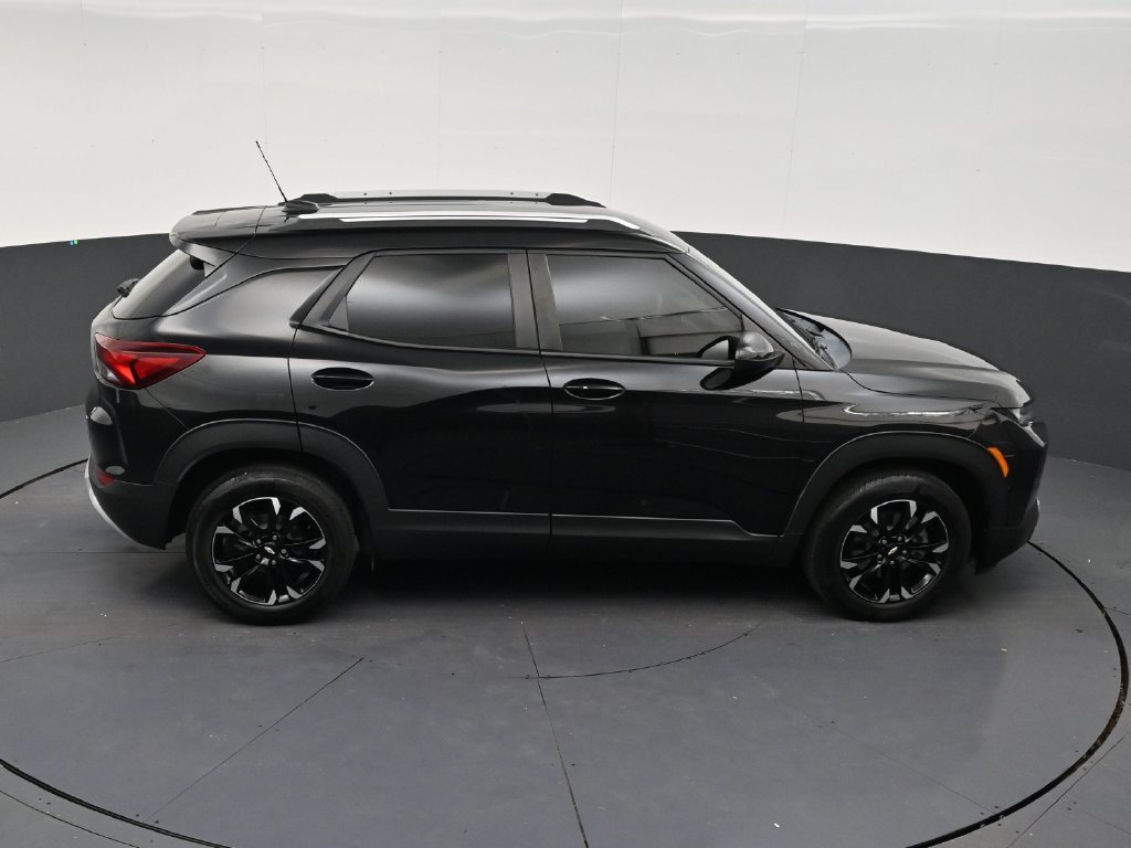 Used 2023 Chevrolet TrailBlazer LT FWD image 16