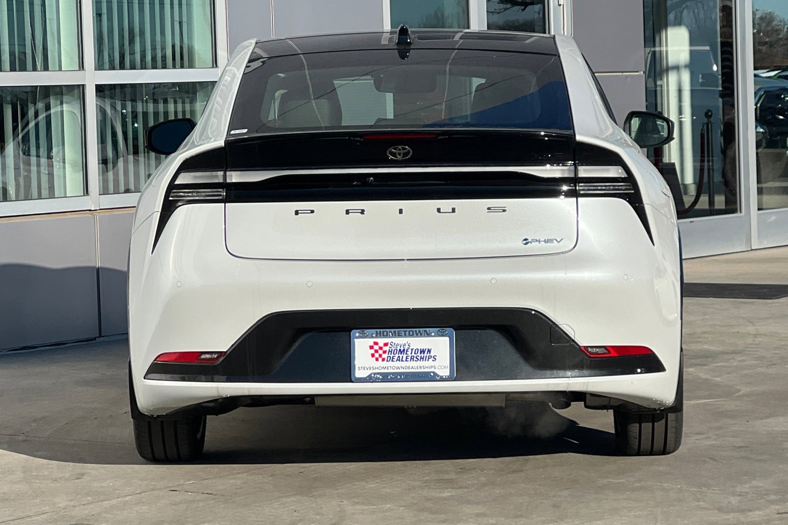 New 2026 Toyota Prius Plug-In Hybrid image 5