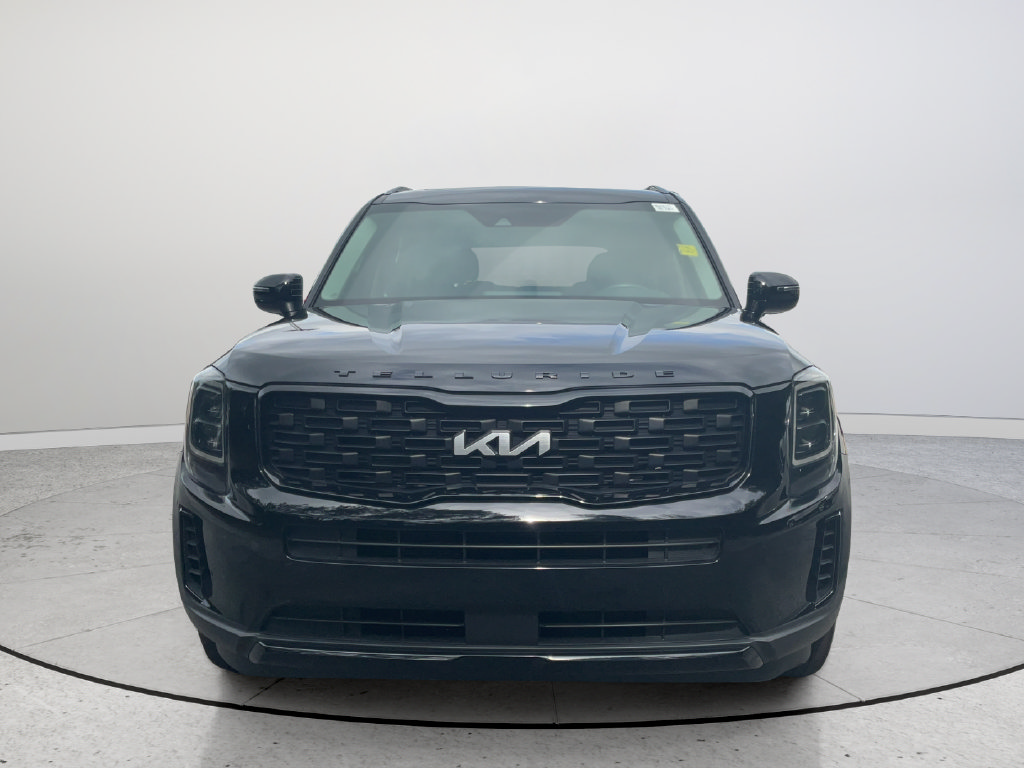 Used 2022 Kia Telluride EX w/ EX Premium Package AWD/4WD image 3