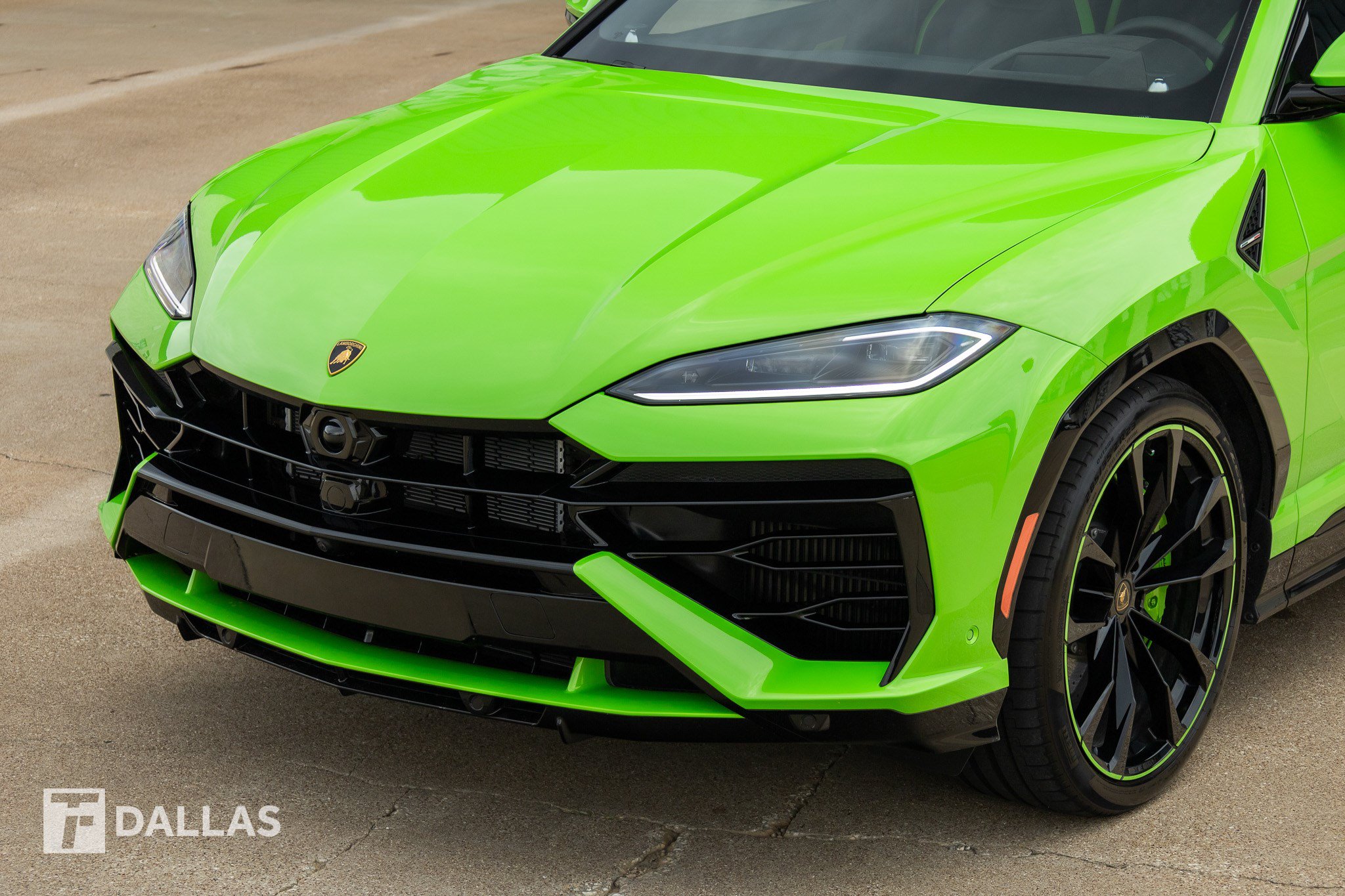 Used 2025 Lamborghini Urus Performante AWD/4WD image 6
