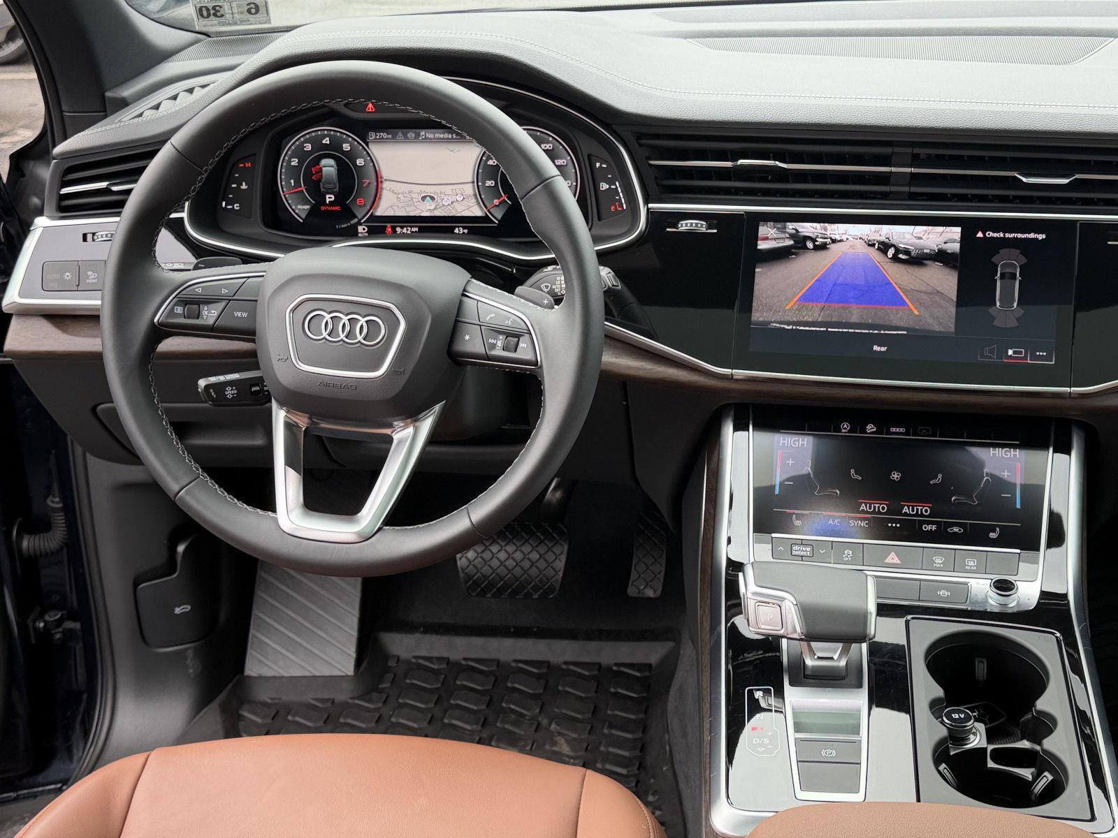 Used 2025 Audi Q7 3.0T Premium AWD/4WD image 19