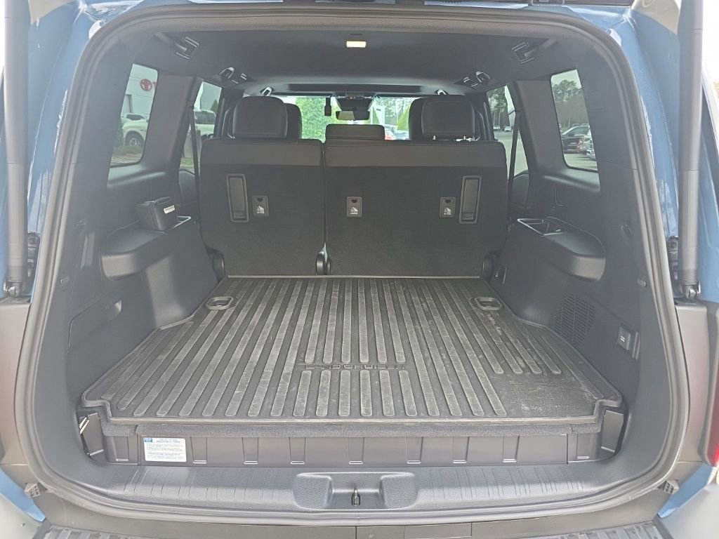 Used 2025 Toyota Land Cruiser w/ Premium Package image 38