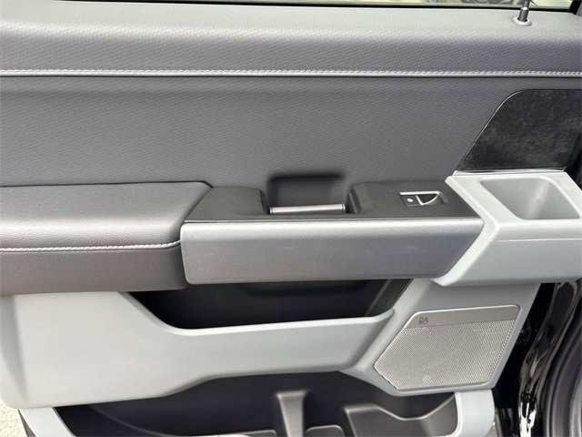 New 2025 Ford F150 Lightning Flash image 19