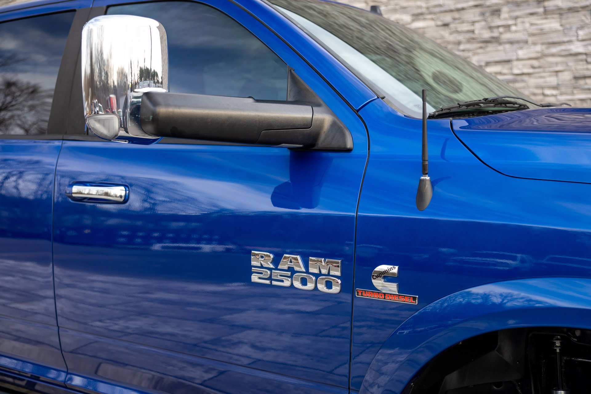 Used 2015 RAM 2500 Laramie w/ Convenience Group image 37