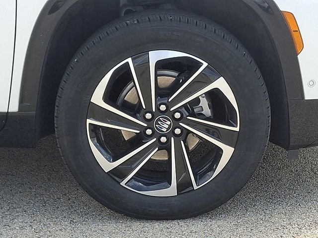 Certified 2025 Buick Enclave Sport Touring w/ Super Cruise Package AWD/4WD image 8