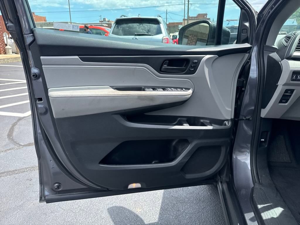 Used 2019 Honda Odyssey EX-L image 10