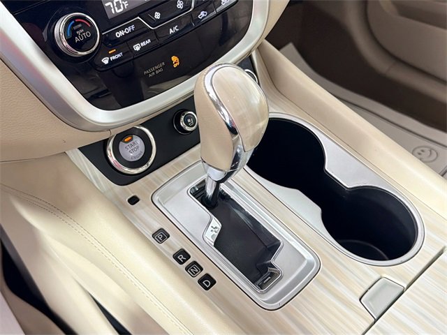 Used 2017 Nissan Murano SV image 16