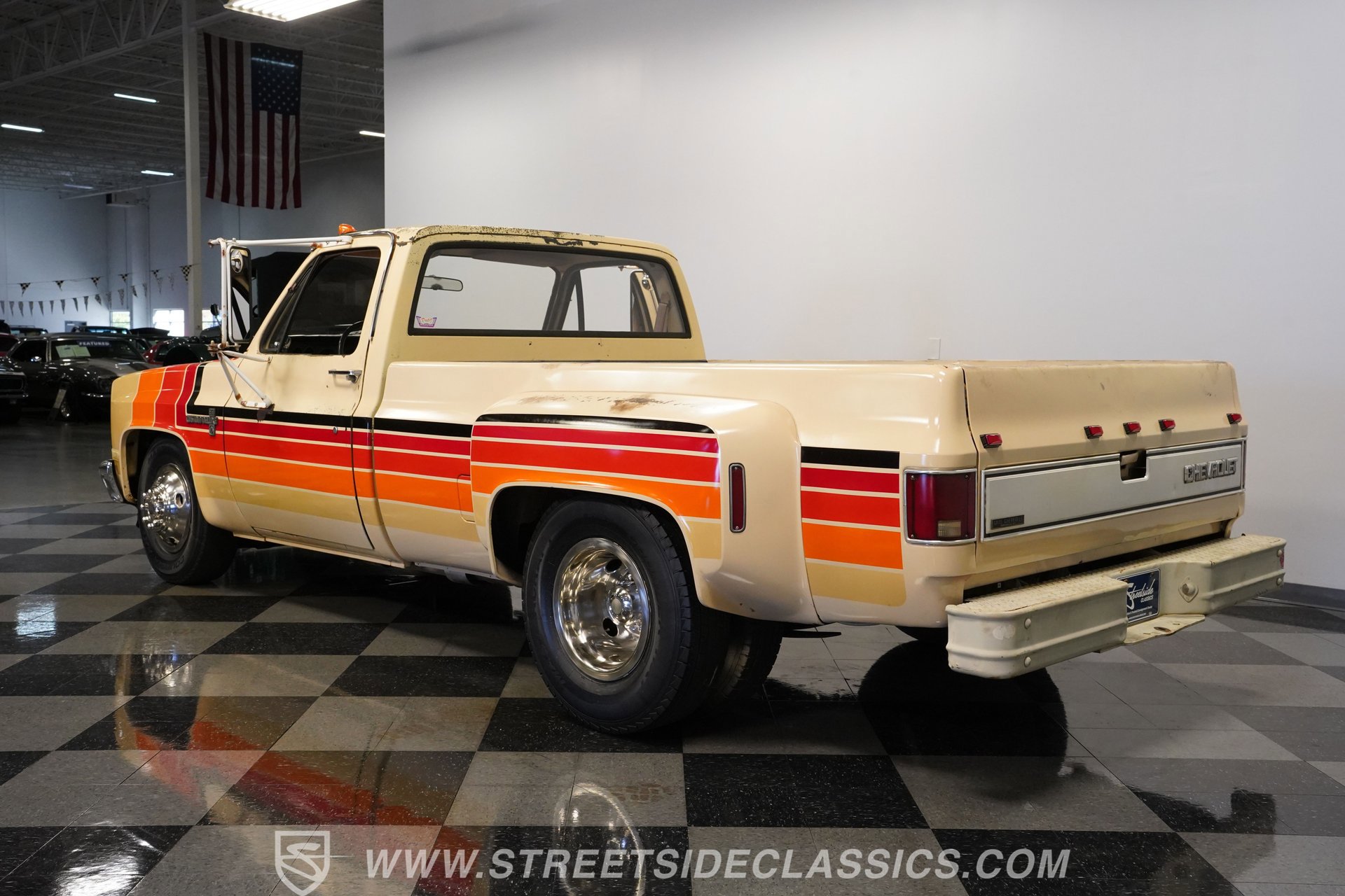 Used 1988 Chevrolet Silverado 3500 Dually Custom image 9