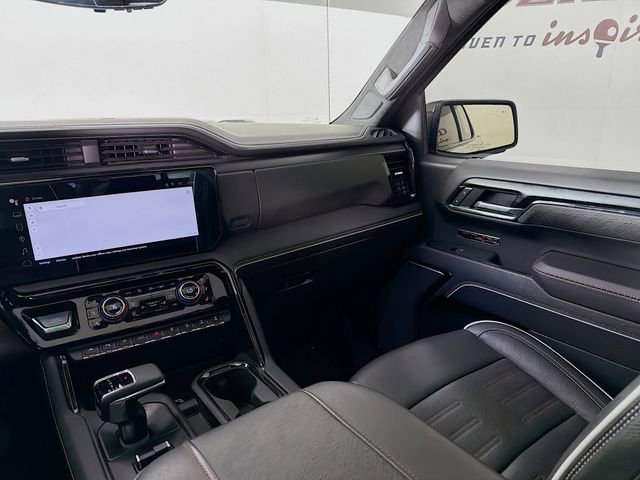 Used 2024 GMC Sierra 1500 AT4X AWD/4WD image 28