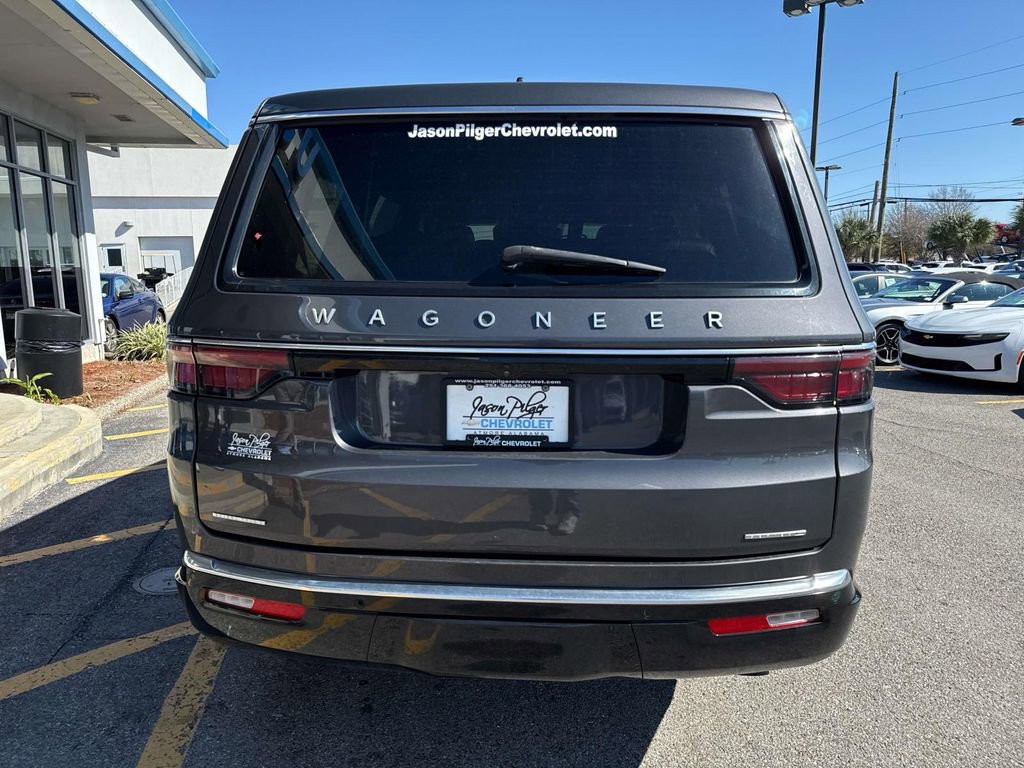 Used 2023 Jeep Wagoneer Series II image 5