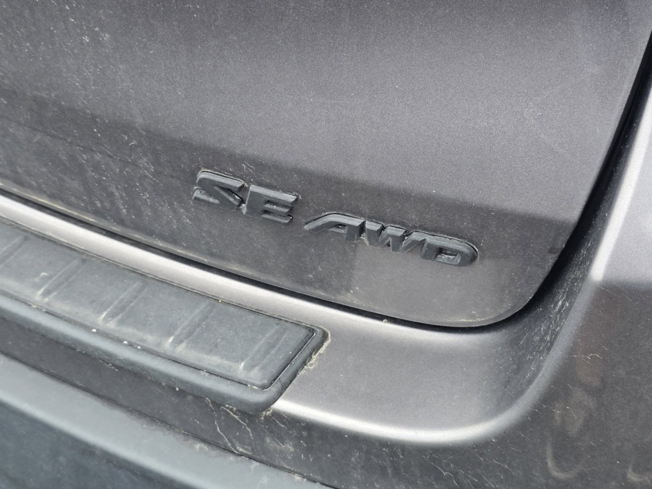 Used 2019 Toyota Highlander SE image 9