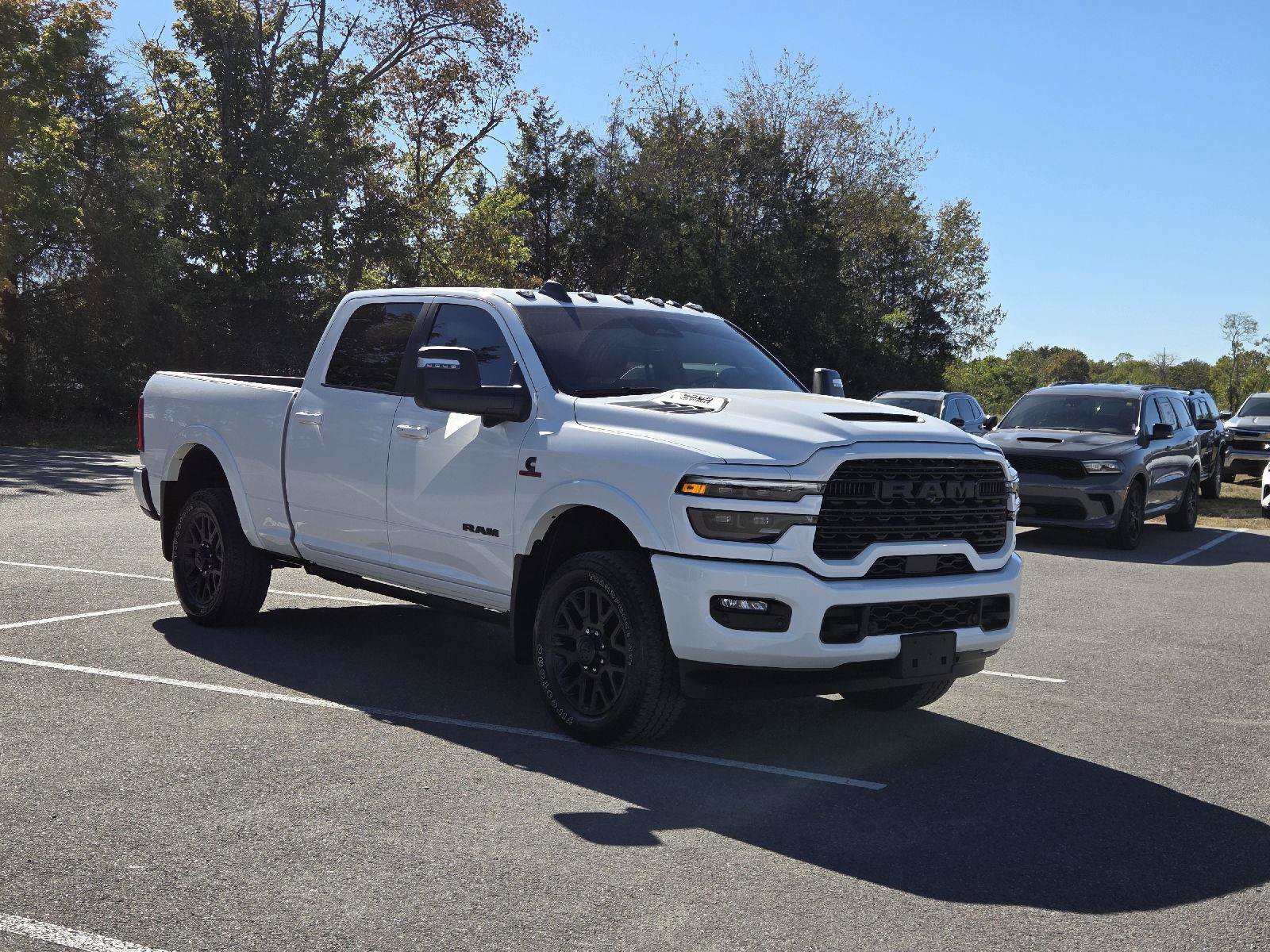 Used 2025 RAM 2500 Limited AWD/4WD image 1