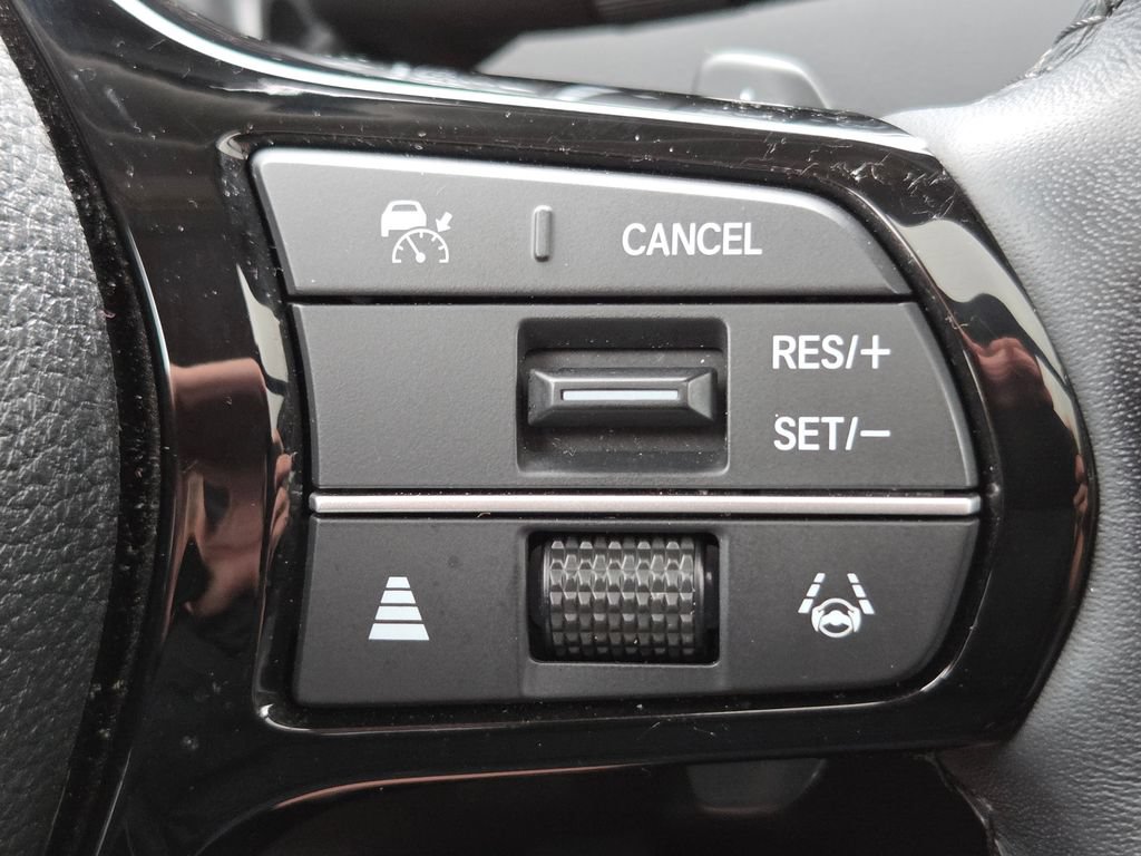 Used 2023 Honda Pilot Elite image 15