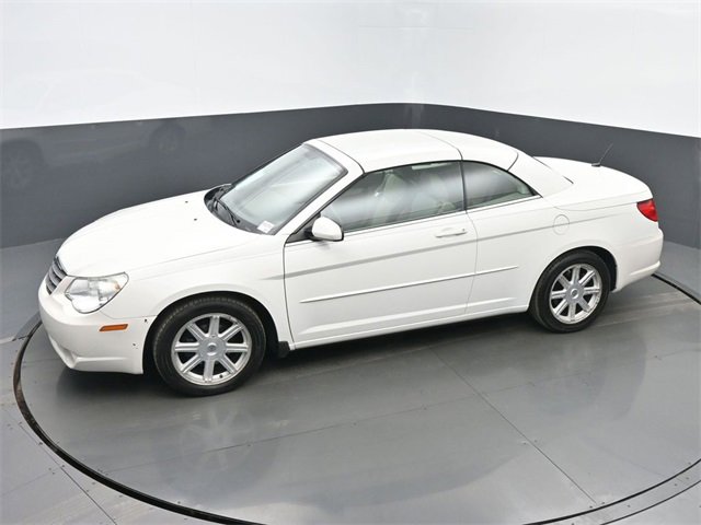 Used 2008 Chrysler Sebring Touring w/ Special Touring Group image 32