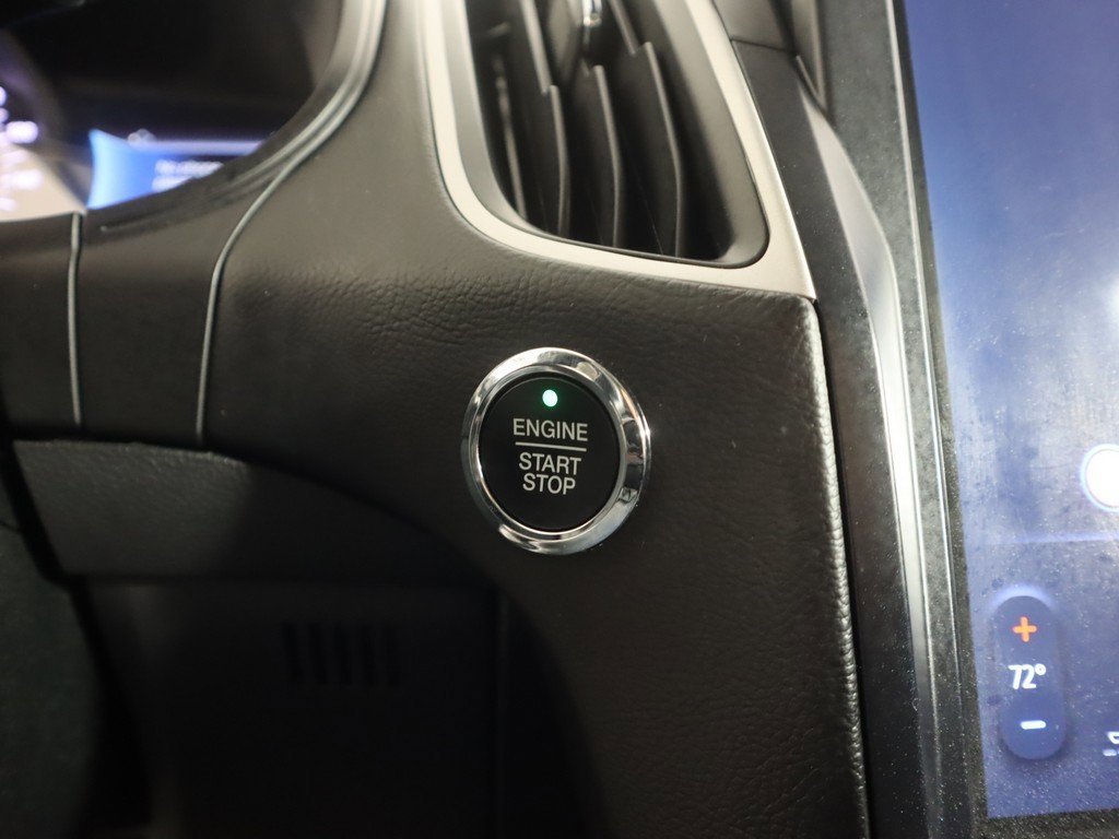 Used 2024 Ford Edge SEL image 38