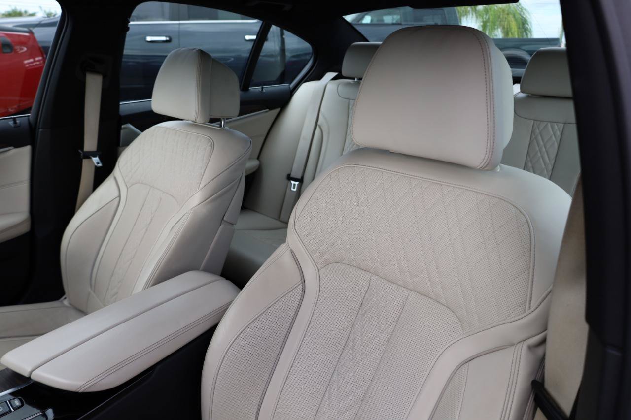 Used 2021 BMW 540i w/ Luxury Seating Package RWD image 5