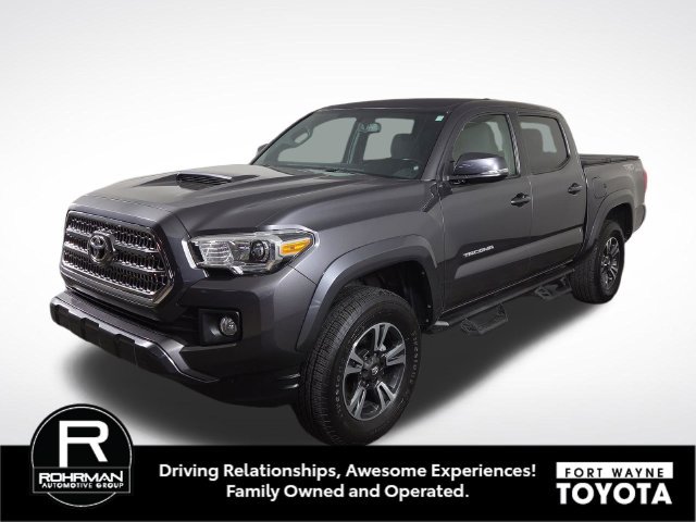 Used 2017 Toyota Tacoma TRD Sport w/ Tow Package (A/T)