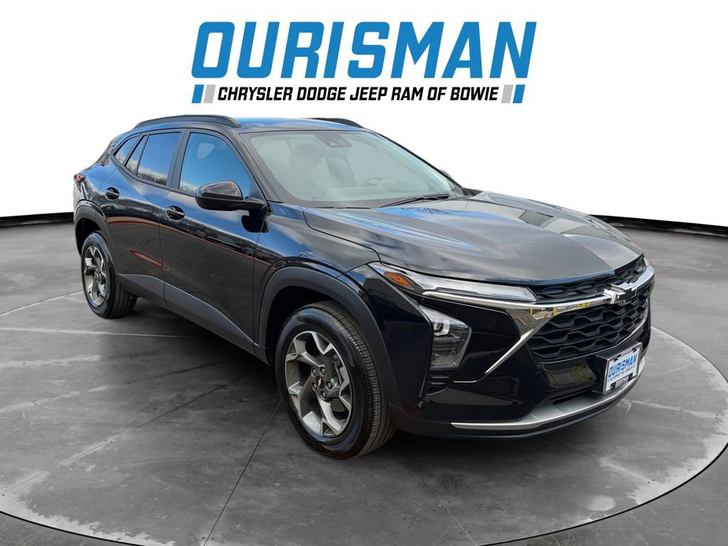 Used 2024 Chevrolet Trax LT