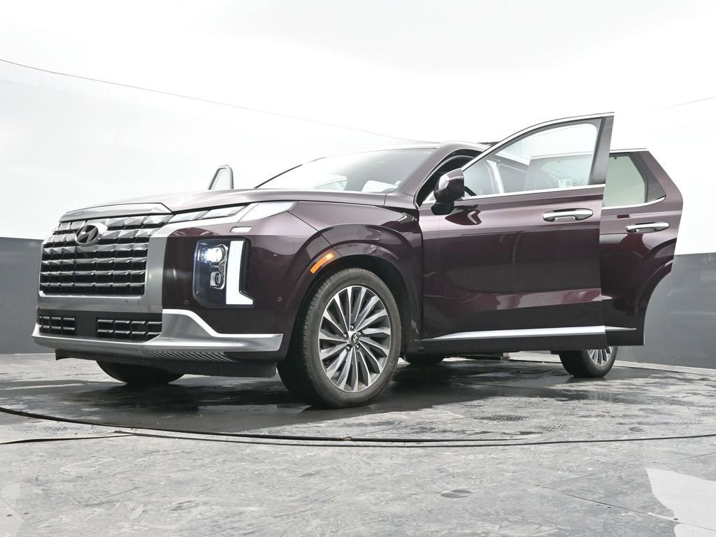 Used 2024 Hyundai Palisade Calligraphy image 99