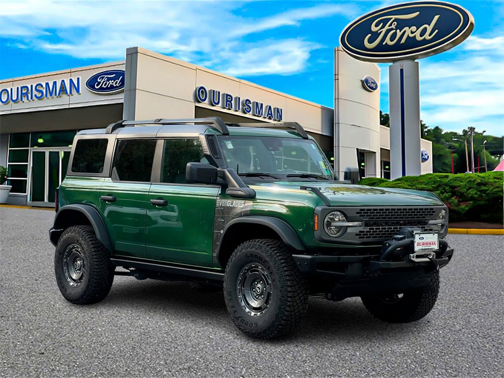 Used 2024 Ford Bronco Everglades image 1