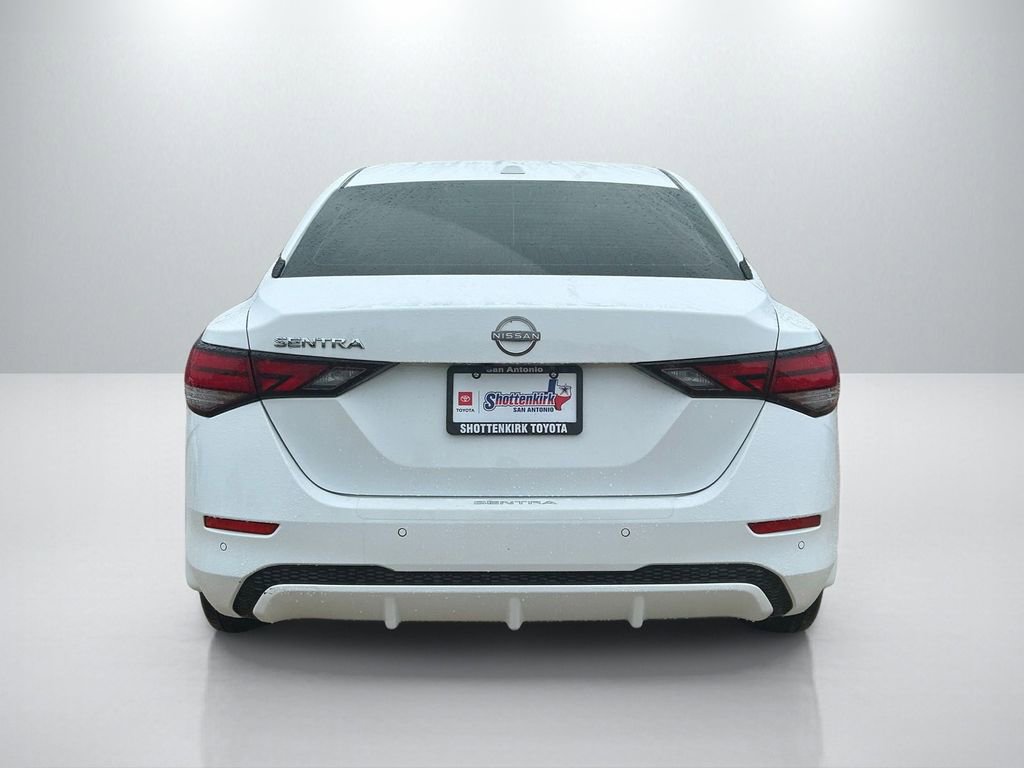 Used 2025 Nissan Sentra SV FWD image 6