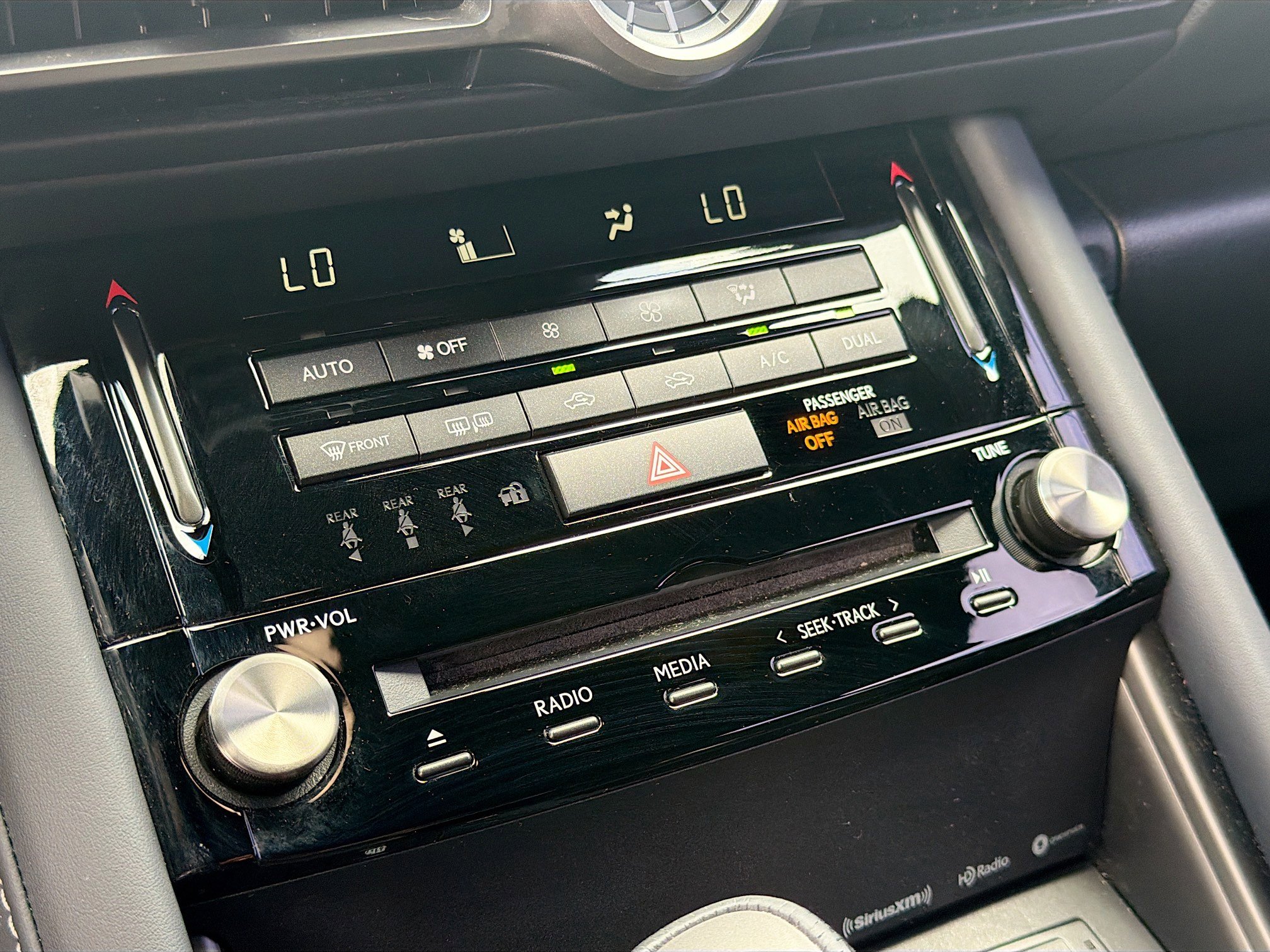 Used 2022 Lexus IS 350 F Sport image 33