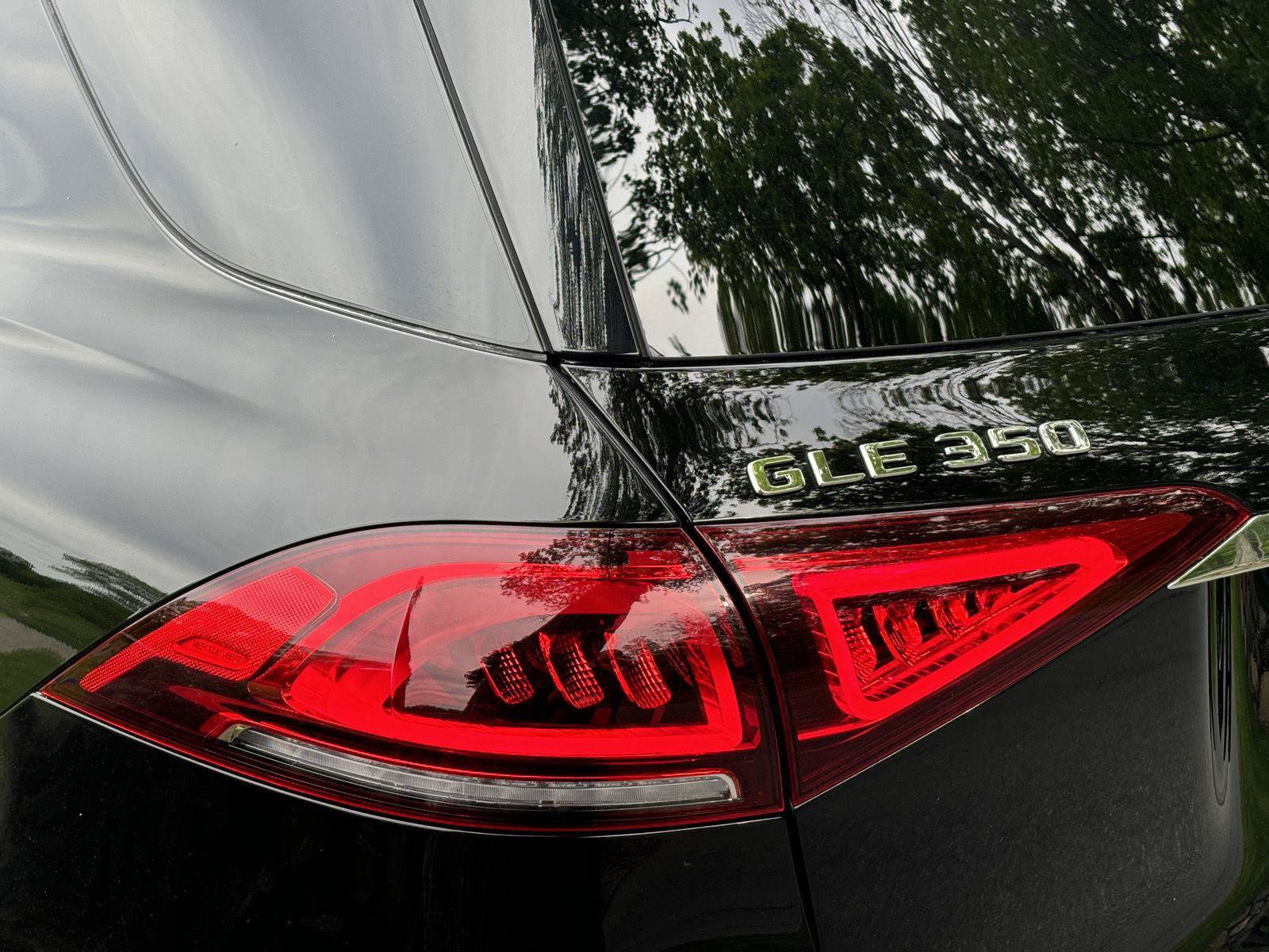 Used 2022 Mercedes-Benz GLE 350 4MATIC image 23