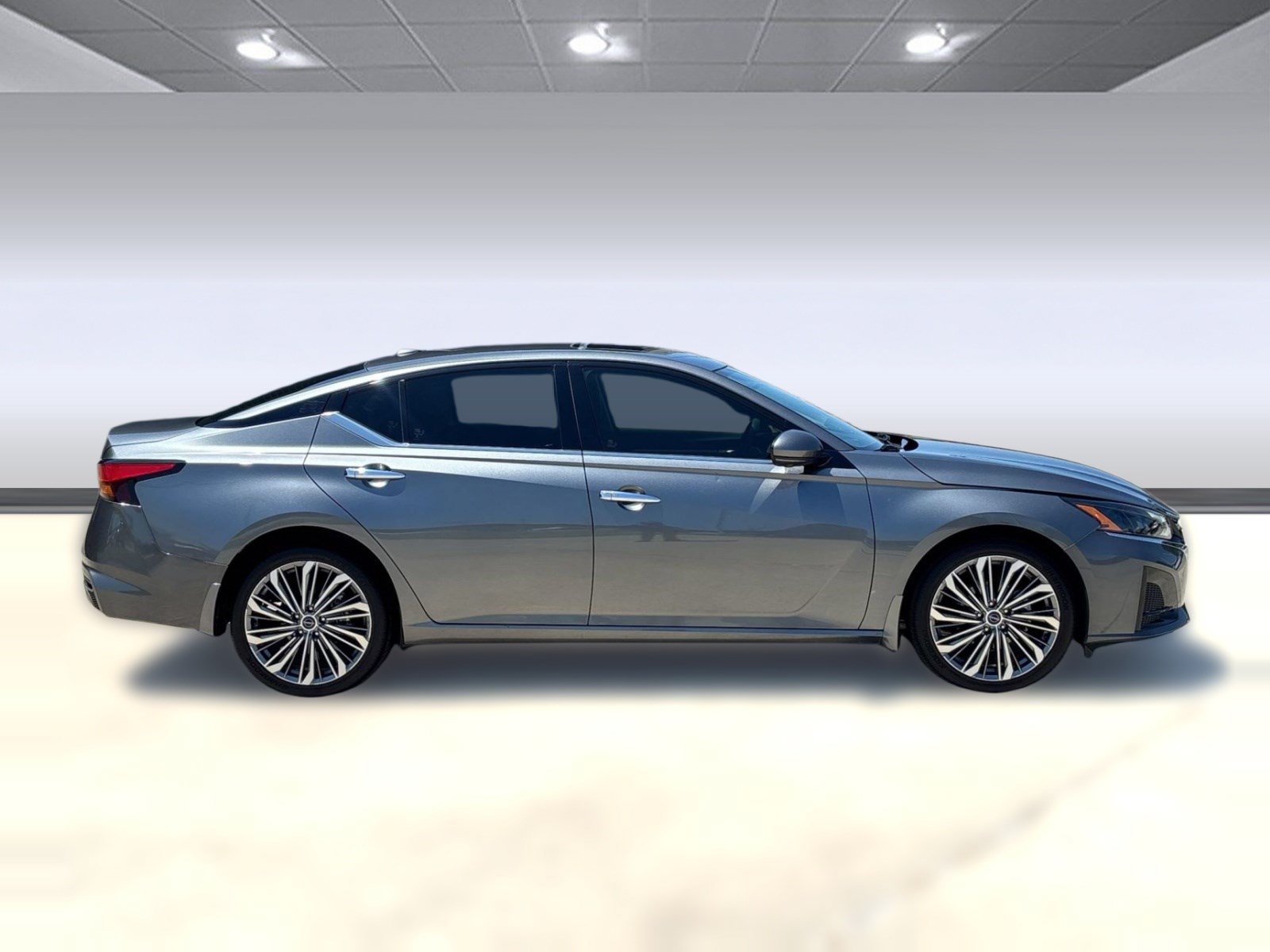 Used 2023 Nissan Altima 2.5 SL AWD/4WD image 8
