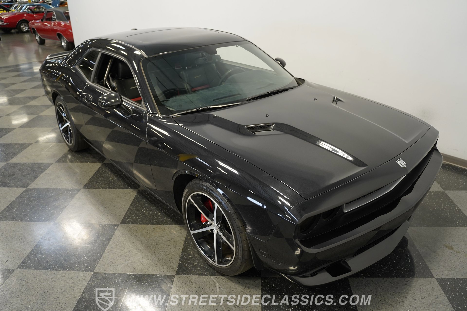 Used 2010 Dodge Challenger SRT8 w/ SRT Option Group II RWD image 35