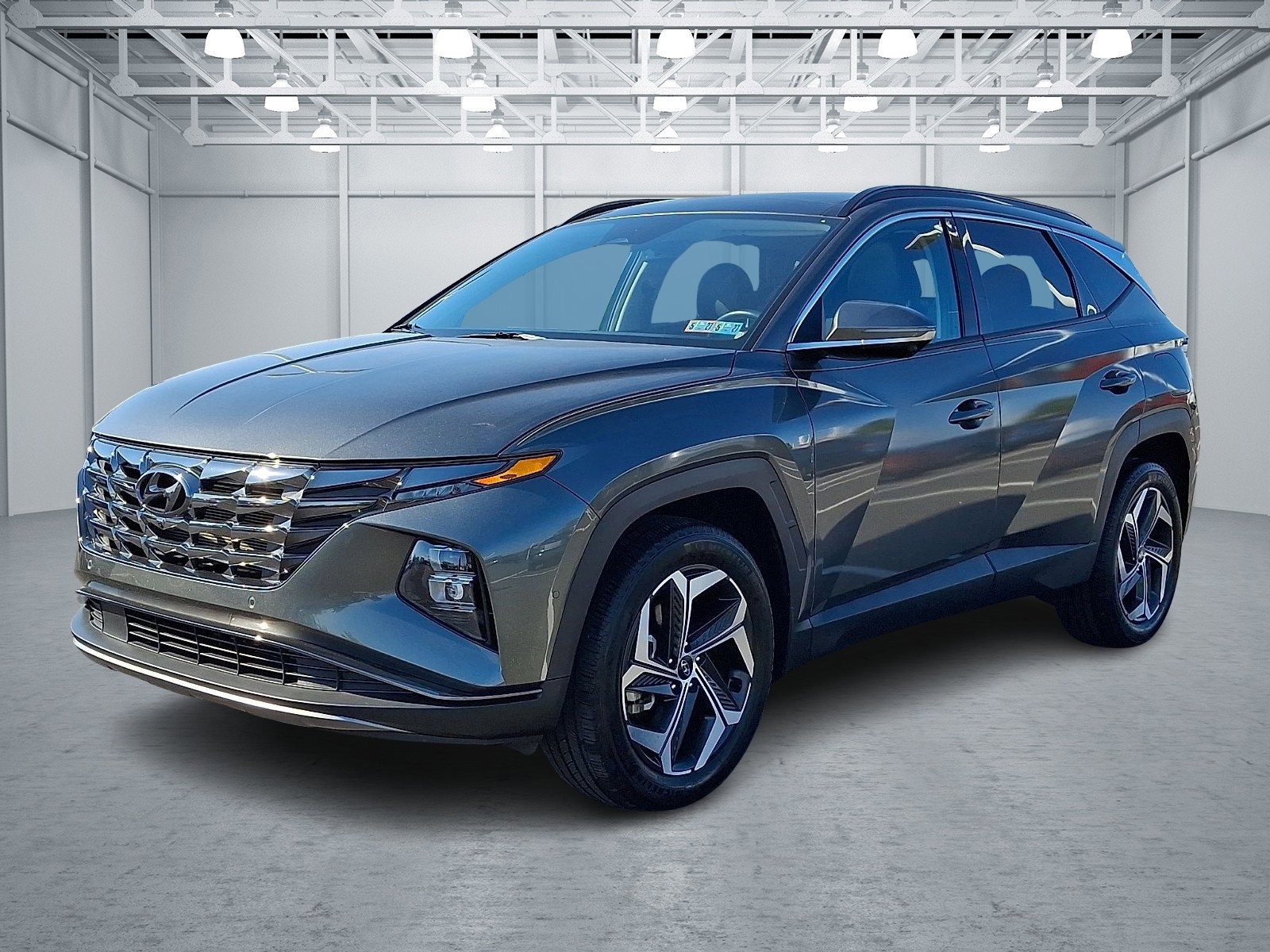Certified 2023 Hyundai Tucson Limited AWD/4WD image 3