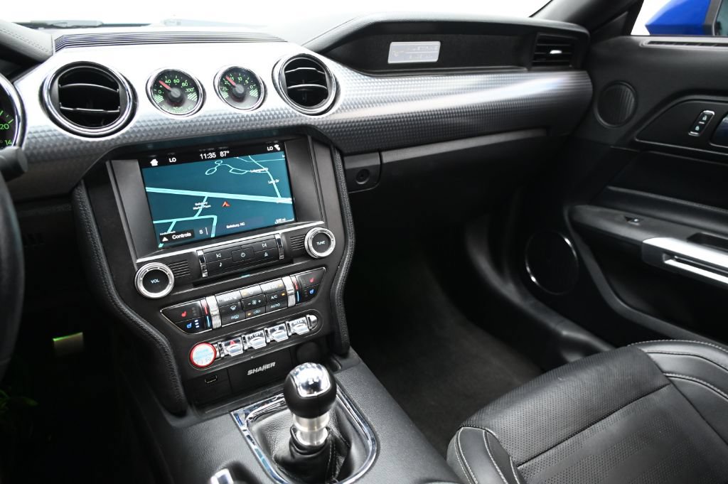 Used 2017 Ford Mustang GT Premium w/ GT Performance Package RWD image 29