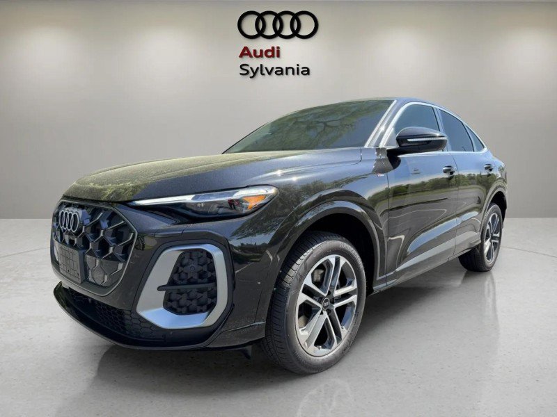 New 2026 Audi Q5 Premium Plus w/ Premium Plus AWD/4WD image 4