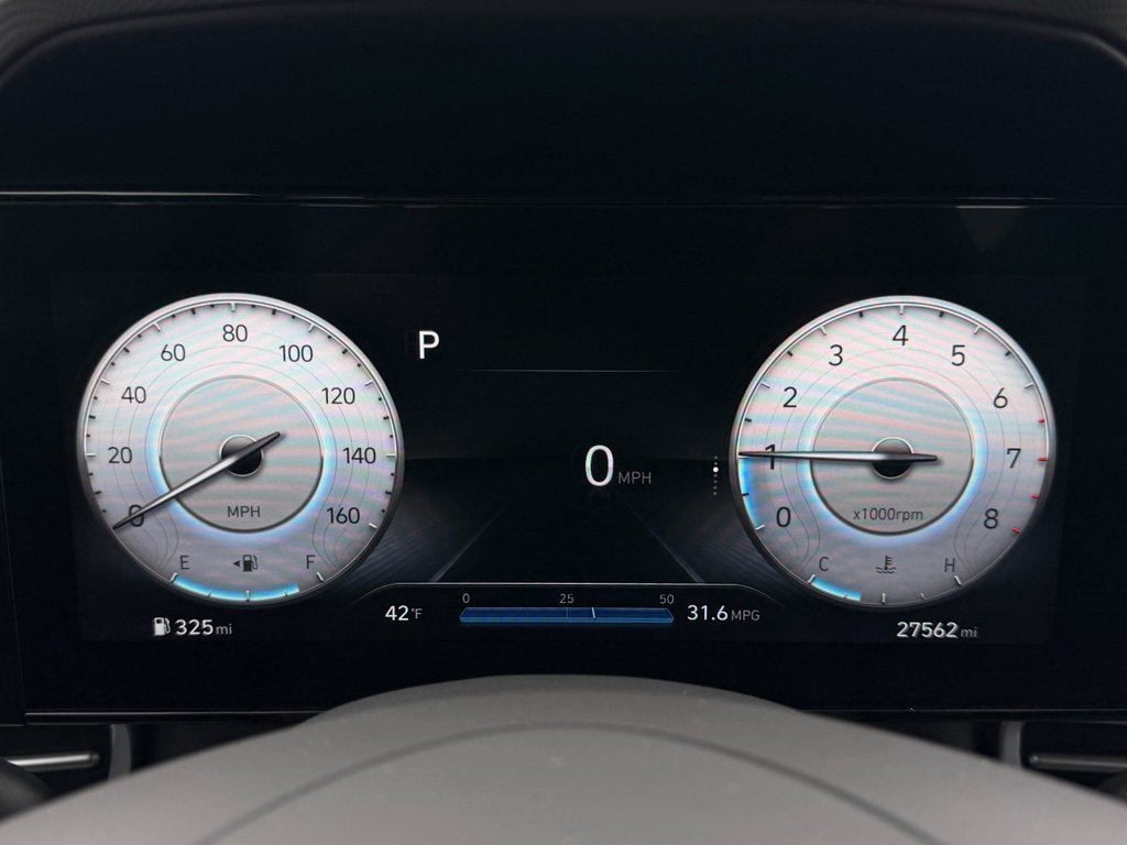 Used 2023 Hyundai Elantra SEL w/ Convenience Package image 10