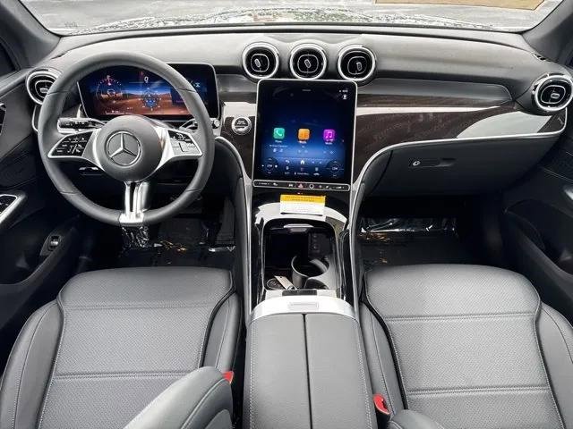 New 2025 Mercedes-Benz GLC 300 4MATIC image 9