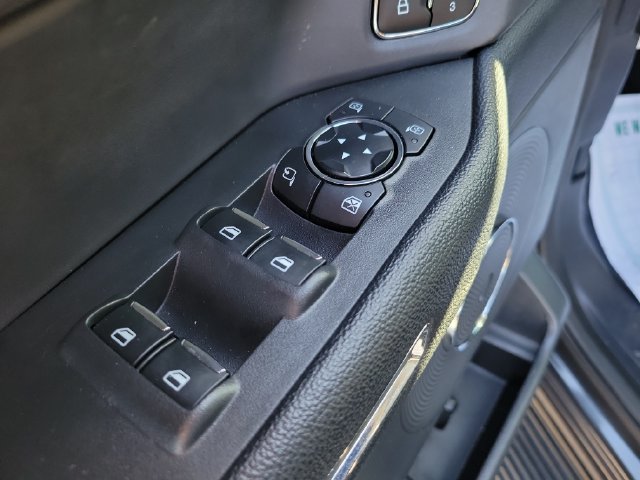 Used 2024 Ford Expedition XLT RWD image 22