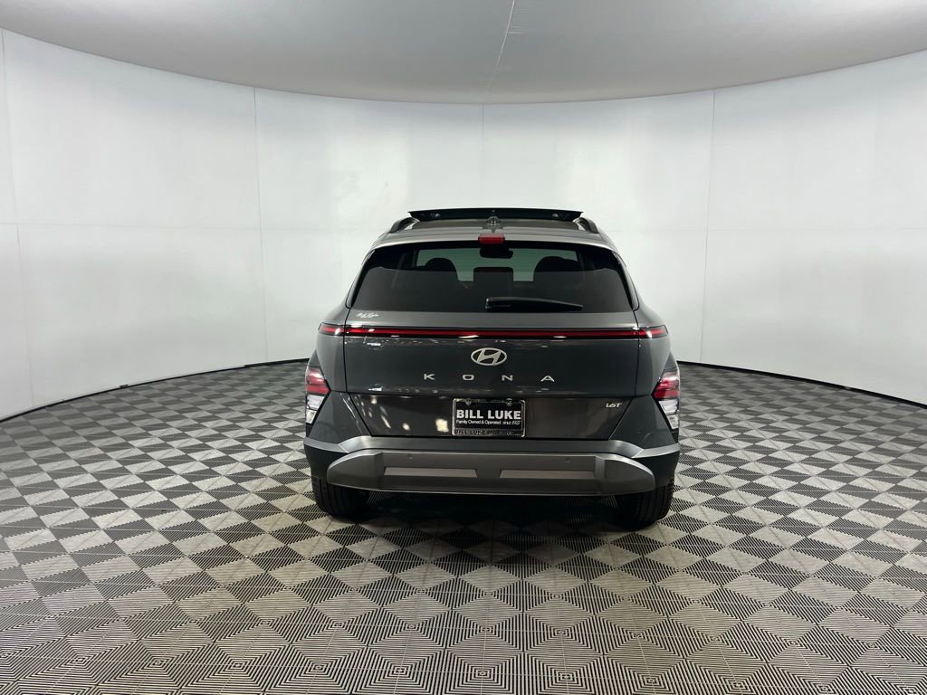 Used 2025 Hyundai Kona Limited image 8
