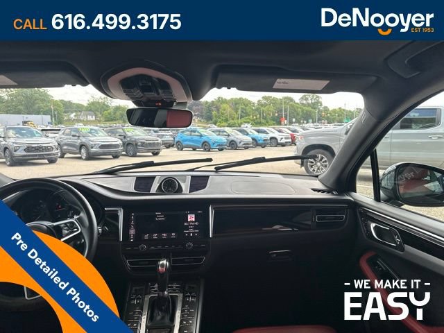 Used 2019 Porsche Macan AWD/4WD image 18