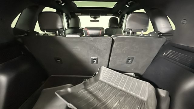 Used 2024 Ford Escape ST-Line w/ Tech Pack #1 AWD/4WD image 29