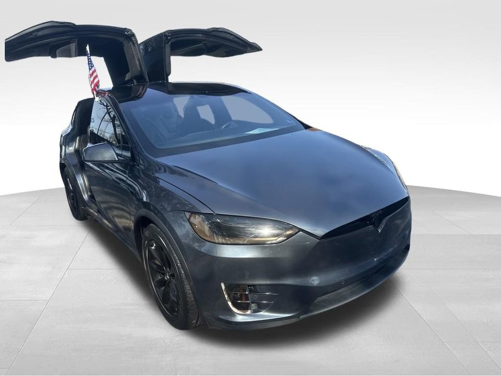 Used 2016 Tesla Model X Performance image 29