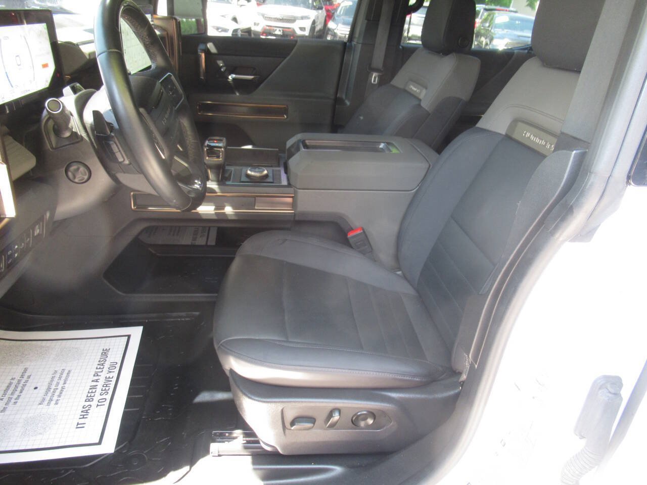 Used 2025 GMC Hummer EV 2X AWD/4WD image 30