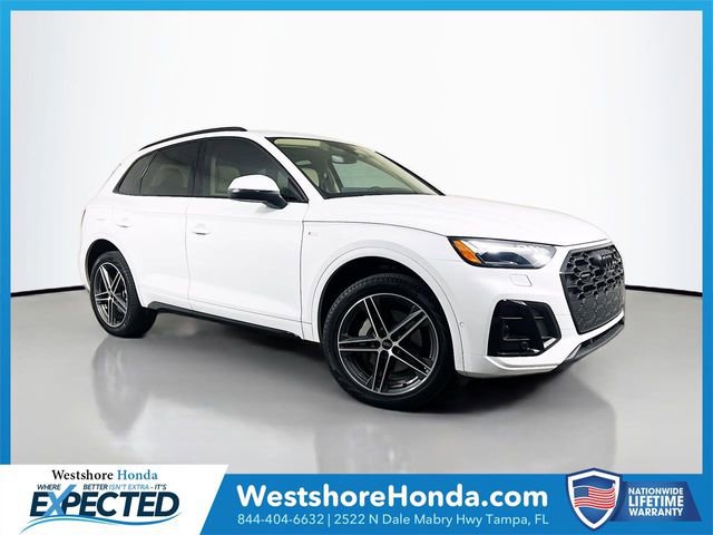 Used 2023 Audi Q5 e Prestige image 1