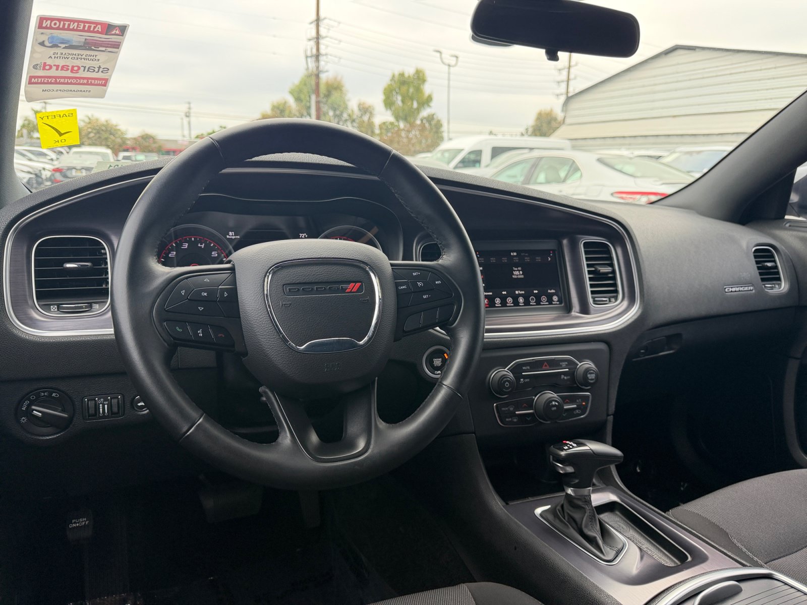 Used 2018 Dodge Charger SXT RWD image 17
